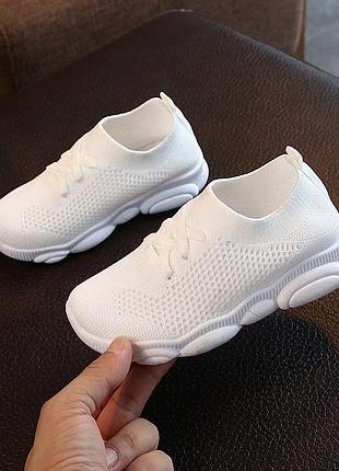 Кроссовки для детей 2