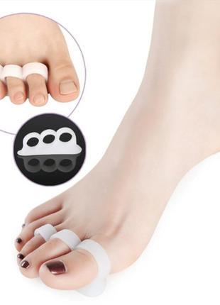 Силіконова міжпальцевий коректор елайнер на три пальці hallux valgus white