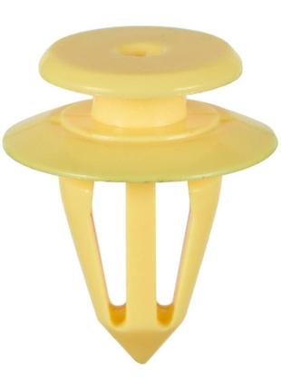 Кліпса обшивки дверей та кріплення крила 1008068