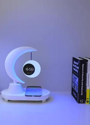 Ночник с беспроводной зарядкой и bluetooth колонкой луна с часами, настольная лампа ночник зарядное hphb5 фото