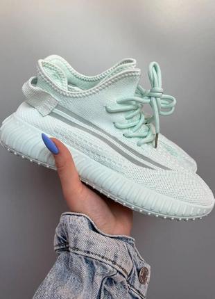 4858 мятні текстильні кросівки