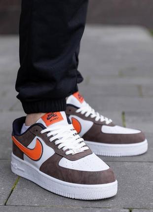 Чоловічі кросівки nike air force brown white orange8 фото