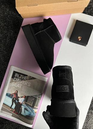 Жіночі уггі ugg classic ultra mini platform black fur9 фото