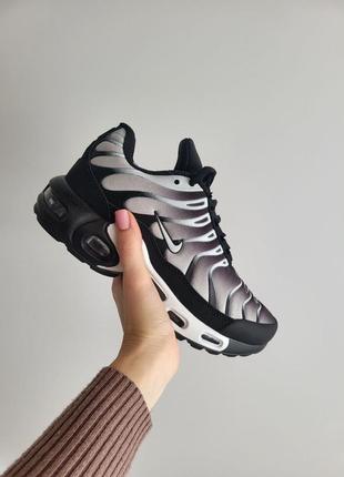 Утепленные термо кроссовки nike tm plus grey