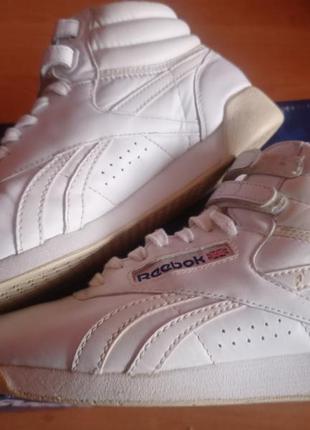 Кроссовки reebok freestyle show 37р