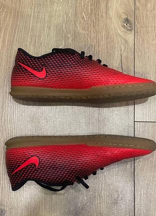 Кроссовки nike 5