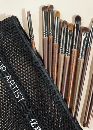 Набір пензлів з натуральним ворсом (кози, поні, ласки) для макіяжу очей ovw, 12 штук у брендовій косметичці8 фото