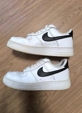 Шкіряні кросівки nike air force