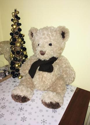 Большой большой медведь 🐻