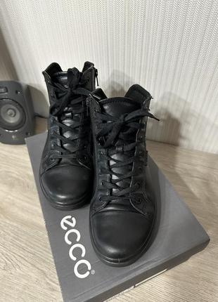 Черевики ессо