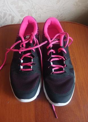 Кроссовки nike