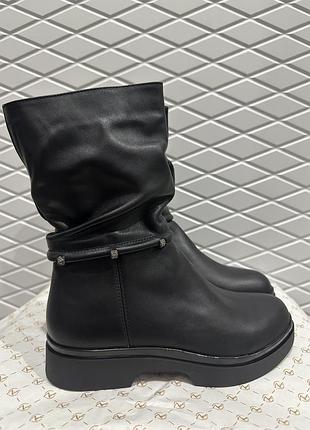 Сапоги женские зима кожа