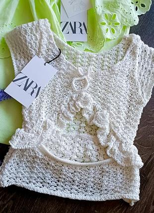 Ажурная бежевая трикотажная футболка zara 6-7 лет (116-122 см)3 фото