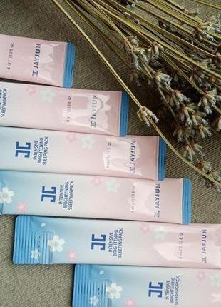 Интенсивная увлажняющая ночная маска jayjun intensive shining sleeping pack, 4 мл