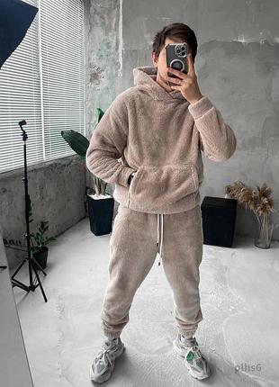 Костюм худи➕️штани.