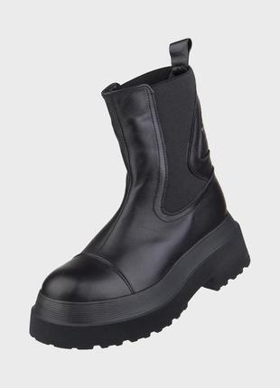 Женские зимние сапоги, konors