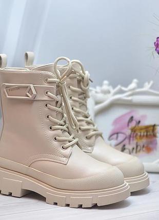 Зимові черевики