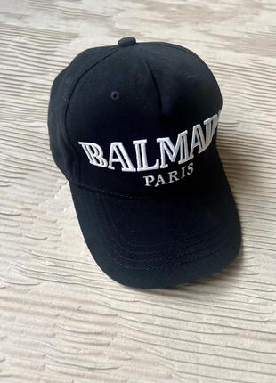Черная брендовая кепка balmain paris бейсболка