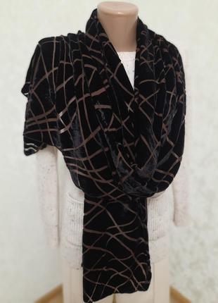 Интересный бархатный шарф из вискозы и шелка a.h. exclua
sive