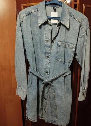 Джинсове плаття-рубашка від h&m.