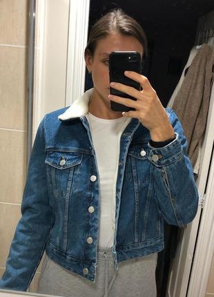 Zara джинсова куртка