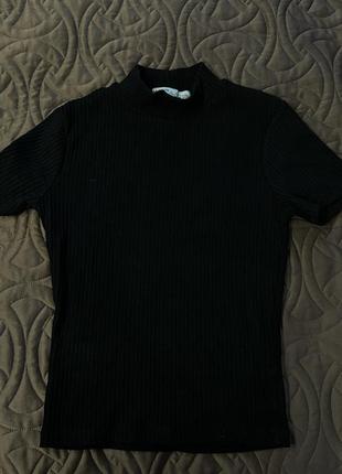 Базовий чорний лонг без рукавів