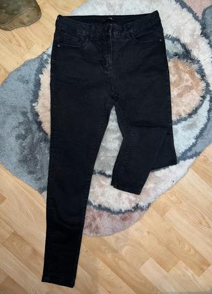 Джинси skinny