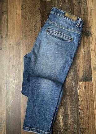 Стильные мужские джинсы zara carrot fit