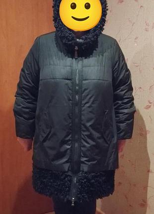 Зимова жіноча куртка б/у верблюжа шерсть розмір 5хl