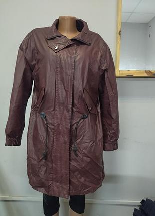 Женская куртка, размер м