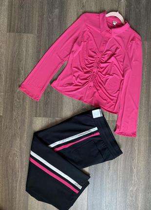 Розкішний яскравий комплект костюм блуза з драпіруванням штани кюлоти