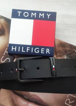 Кожаный ремень tommy hilfiger с черной пряжкой black