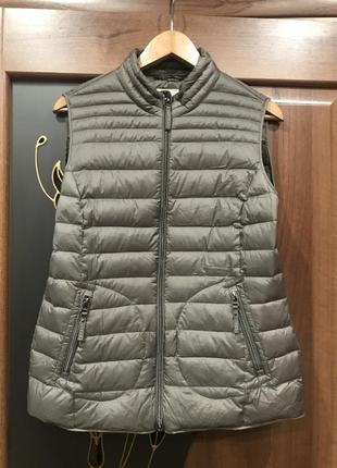 Жилетка пуховая   esprit