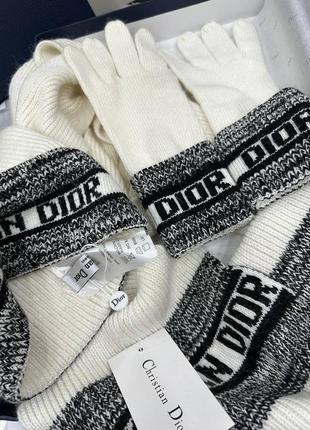 Набор в стиле christian dior шапка, шарф