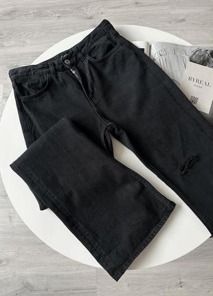 Cos  чорні джинси кльош з потертостями щільні широкі штани