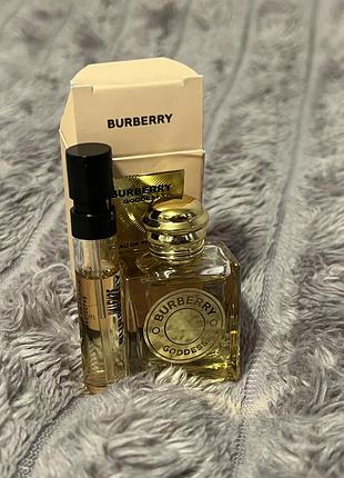 Оригінал burberry goddess парфумована вода+ подарунок