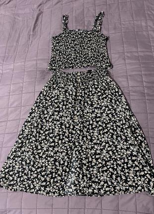 Літній костюм