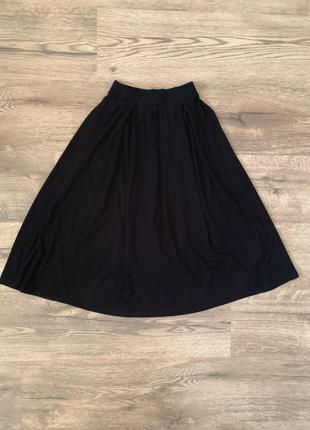 Трикотажная черная юбка миди из вискозы asos