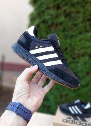 Женские кроссовки adidas iniki черные на черной3 фото