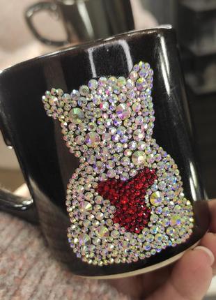 Чашка з інкрустацією