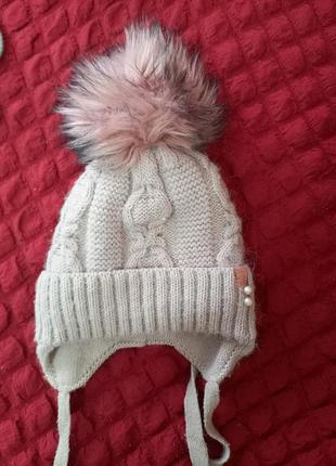 Зимняя шапка для девочки