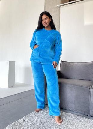 Жіноча піжама великих розмірів