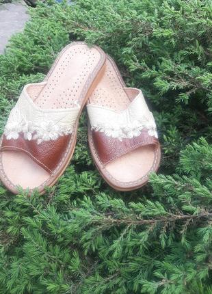 Комнатные домашние тапочки шлепанцы