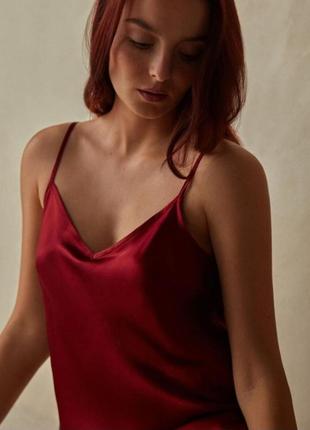 Топ із натурального шовку від intimissimi.