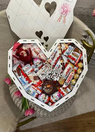 Солодкий подарунок kinder солодкі подарунки дівчині солодкі подарунки кіндер сюрприз солодкі подарунки коханим