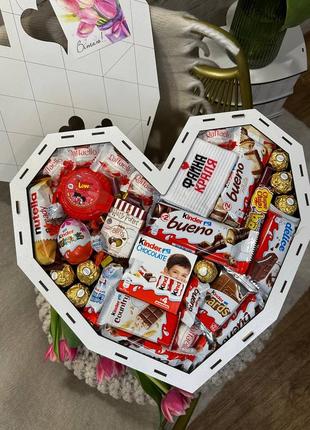 Солодкий подарунок kinder солодкі подарунки дівчині солодкі подарунки кіндер сюрприз солодкі подарунки коханим hyt