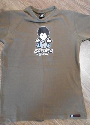 Чоловіча футболка.