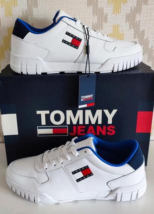 Чоловічі білі шкіряні кросівки tommy hilfiger