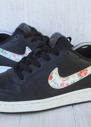 Кросівки nike court borough low 37,5р кеди