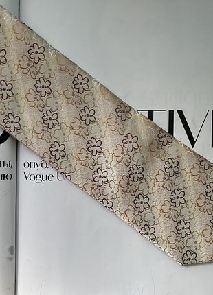 Галстук бежевый в цветы strada